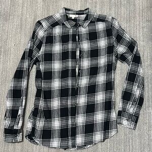 SO Men's Monochrome Plaid Button Down Shirt